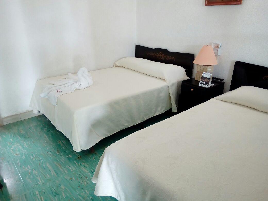 Paris Hotel Mérida Esterno foto
